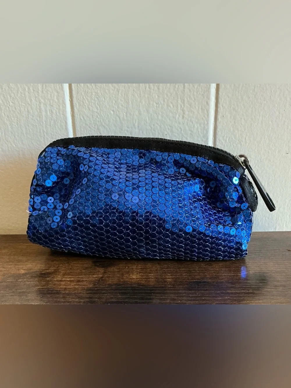 A Rare Discontinued Blue Sequence Kipling Cosmetic Makeup Zipper Bag